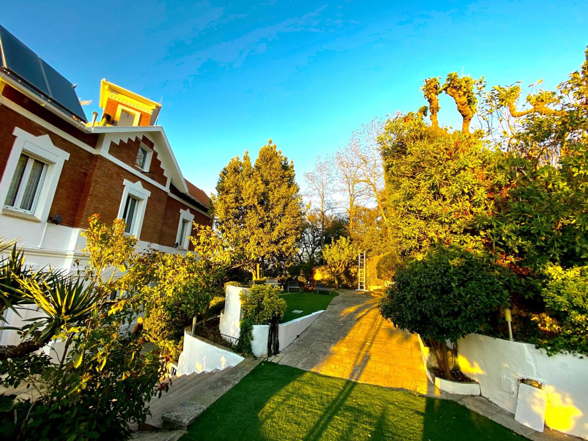 Hotel Aya House La Floresta Pearson Exterior foto